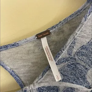 Free People Blue Grey Floral Boho Peasant Top thumbnail 5