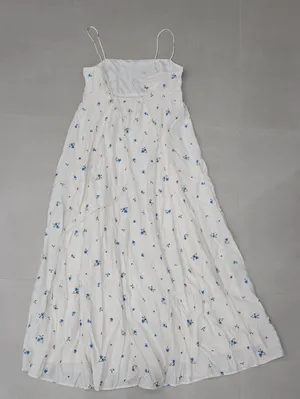 H&M White Maxi Dress with Blue Floral Sprigs Size S/ 38 thumbnail 4