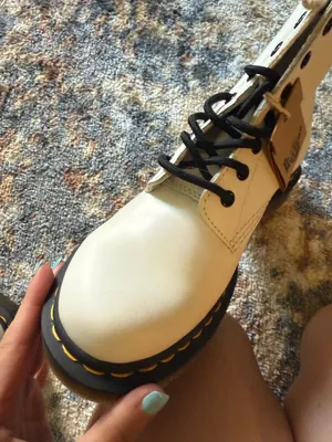 Dr. Martens Boots  thumbnail 9