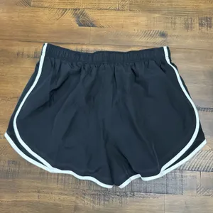 Nike Women's Black White Purdue Boilermakers College Athletic‎ Shorts Size Large thumbnail 2