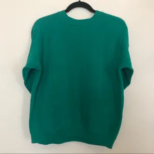 Vintage Green Happy Holidays Embroidered Sweatshirt thumbnail 2