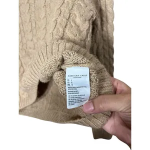 American Eagle Tan Cable Knit Sweater Size Large‎ thumbnail 5