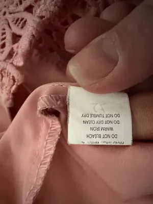 Bridal/ Bridesmaid Satin Pink Lace Crochet Floral Detail Robe OS. thumbnail 9