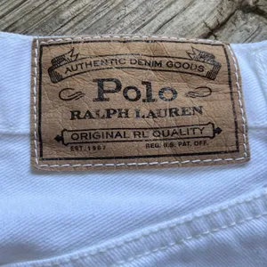 Ralph Lauren Polo Women's Sophia Eyelet Trimmed White Denim Short SIze 28 thumbnail 6