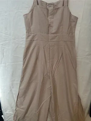 Wide Leg Jumpsuit/Overalls in Beige with pockets. thumbnail 5