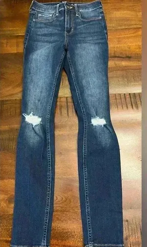 Hollister High Rise Super Skinny Jeans thumbnail 1