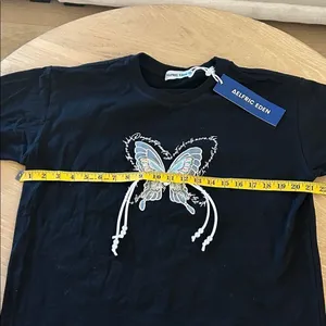 Aelfric Eden Butterfly embroidered Tee shirt with string Pearls, Black, XS, NWT thumbnail 11
