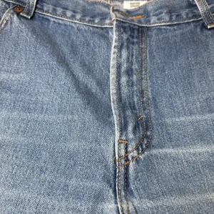 Vintage Levis 550 Womens Size 18 M Jeans Relaxed Tapered Classic Blue Denim thumbnail 14