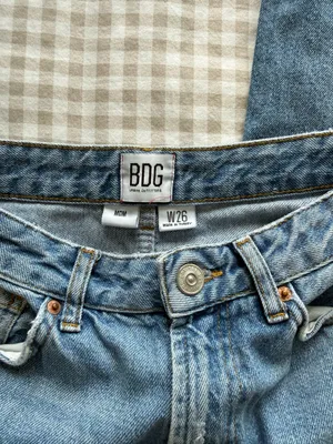 Urban Outfitters BDG Mom Jeans thumbnail 2