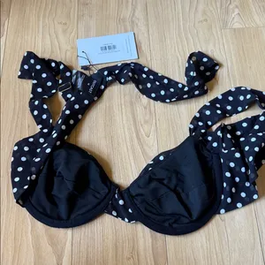 NWT Outcast BEATRICE TOP Black Size M thumbnail 4