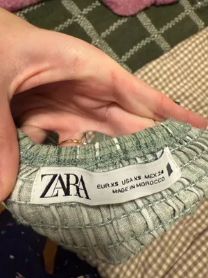ZARA Top Crop thumbnail 4