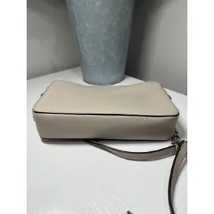 Michael Kors Jet‎ Set Travel Small Crossbody Bag Beige Saffiano Leather thumbnail 5