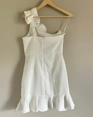 TCEC White Mini Dress Size Medium One Shoulder Strap thumbnail 2