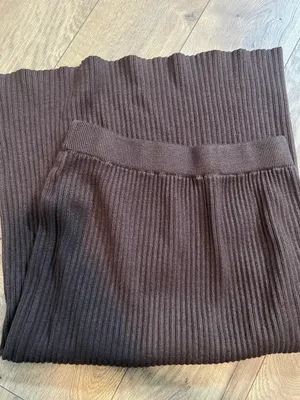 Knit Skirt Multiple Size M thumbnail 3