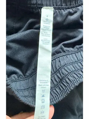 Lululemon Seek the Heat II 2.5” Black Short thumbnail 5