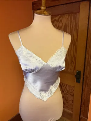 Forever 21 Y2K Inspired Satin Lace Cami Handkerchief Hem Lavender Top XS S thumbnail 11
