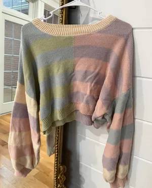 Malibu Skyye Cropped Pastel Sweater Multiple Size M thumbnail 1