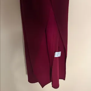 Elegant Burgundy V-Neck Sleeveless Dress thumbnail 4