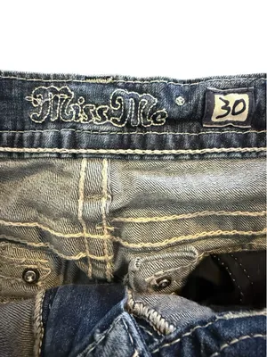 Miss Me Mid Rise Cuffed Capri Jeans Size 30 Angel Wings Embellished MP6377P thumbnail 8