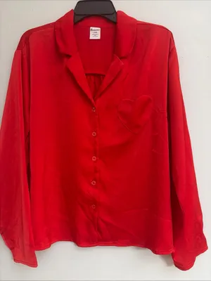 No boundaries New! Red Satin Heart Pocket Women's Pajama Set size L thumbnail 2
