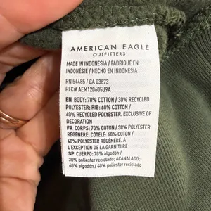 American Eagle Green Paris 1977 Graphic Sweatshirt Sz M thumbnail 6