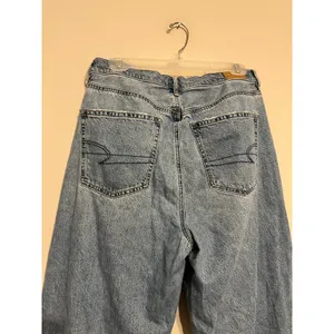 American Eagle Baggy Jean in Light Wash Size 12 90s Grunge Rigid Denim Gorpcore thumbnail 9