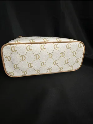 CL Women’s White & Tan Logo-Print Tote Bag Purse thumbnail 7