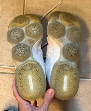 Used women’s Nike ZOOM 8 thumbnail 3
