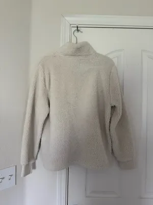 Calvin Klein Sherpa Pullover thumbnail 3