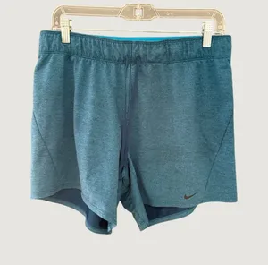 Nike Dri-FIT Womens Teal Heathered Athletic Shorts Medium Drawstring Pockets thumbnail 1