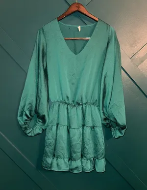Tyche Emerald Green Satin Tiered Mini Dress Boho Romantic Boho feminine Size M thumbnail 1