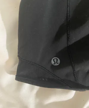 Lululemon Hotty Hot Shorts 4” thumbnail 4