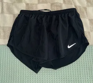 Nike Womens Black Dri-FIT Running Shorts Large 3 Inch Inseam 895863-010 thumbnail 1