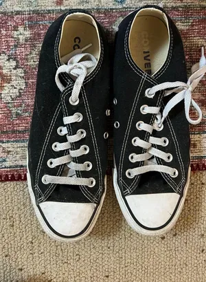 Size 9 thumbnail 1