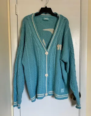 Taylor Swift 1989 Cardigan thumbnail 1