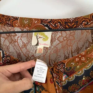 Fig & Flower 2X Tie Front Blouse Paisley Peasant Gypsy Boho Puff Sleeve Relaxed thumbnail 4