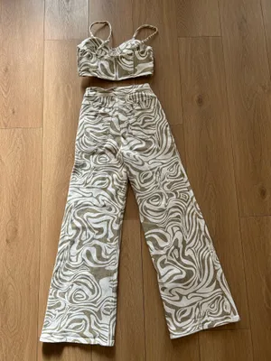 Neutral Swirl Print High-Waist Wide Leg Pant Set thumbnail 5