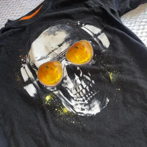 Celebrate Halloween! Skeleton T-shirt - Medium (8) thumbnail 4