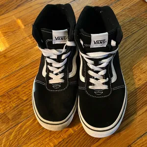 VANS off the wall high tops thumbnail 1