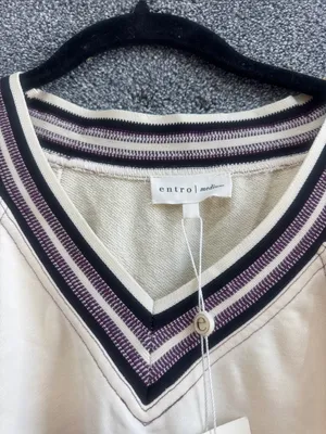 entro Cream V-Neck Top with Purple & Black Trim thumbnail 3