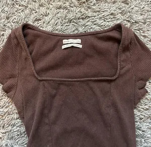 Urban Outfitters Brown Baby T thumbnail 2