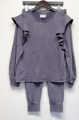 UNIVERSAL THREAD Ruffle Sweatshirt Medium and Sweatpants Joggers Lounge Set XS thumbnail 1