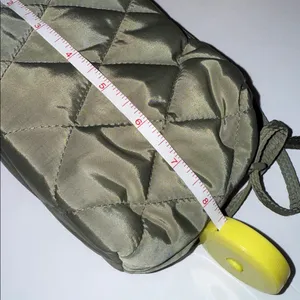 Vera Bradley Camera Bag Crossbody thumbnail 7