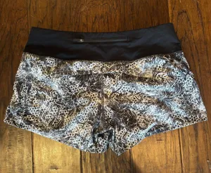 Lululemon Speed Up Shorts 4" thumbnail 3