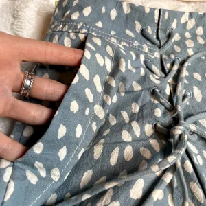Free People‎ Bennett Blue White Spotted Lace Up High Waisted Cotton Shorts thumbnail 4