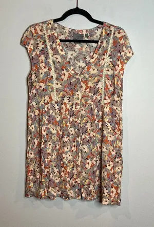 Anthropologie Vanessa Virginia Floral Button Front Tunic Top thumbnail 1