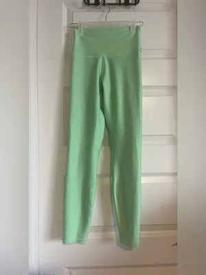 Alo airlift high rise leggings in ultra mint thumbnail 4