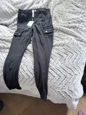 Halara High Waisted Zipper Pockets Solid Skinny Cargo Pants  thumbnail 7