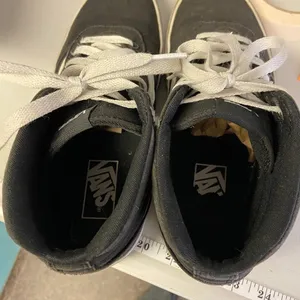 Vans Black Sk8-Hi High Top Sneakers Women Size 7.5 Lace Up Skateboarding‎ Shoes thumbnail 4