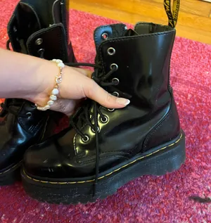 Dr. Martens platform black thumbnail 1